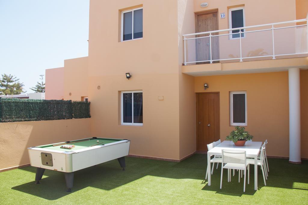 Anju Villas Los Delfines Bravo'S Apartments كوراليهو المظهر الخارجي الصورة