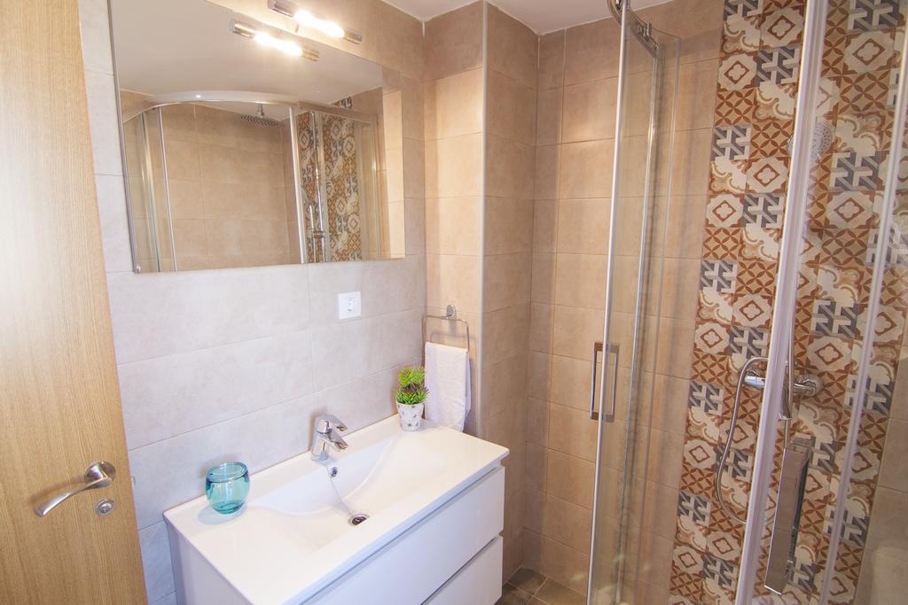 Anju Villas Los Delfines Bravo'S Apartments كوراليهو المظهر الخارجي الصورة